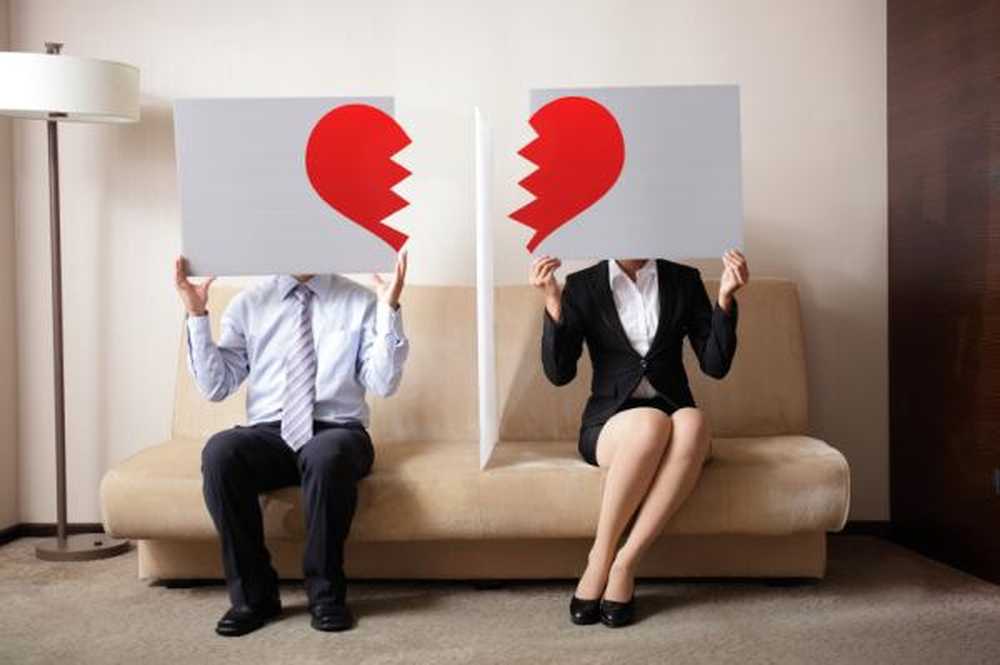 Бывший муж хочет вернуться после развода: что делать